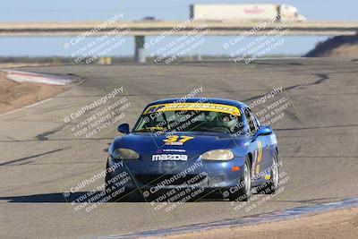 media/Oct-15-2023-CalClub SCCA (Sun) [[64237f672e]]/Group 4/Qualifying/